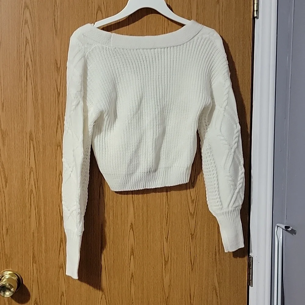 Sweater - Picture 2 of 3
